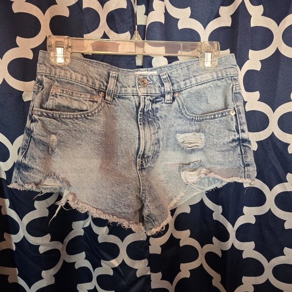 Arden Distressed Denim Women Shorts Size 3 - Picture 1 of 3